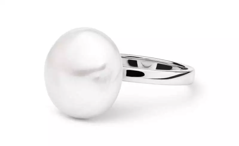 Eleganter Ring mit weißer großer Perle 14 mm, 925er rhodiniertes Silber, Gaura Pearls, Estland